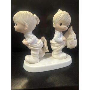 Vintage Precious Moments How Can Two Walk Together Except They Agree E-9263 1982